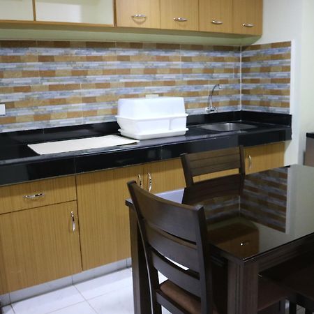 Doniti Suites And Events Place Mandaluyong Eksteriør bilde