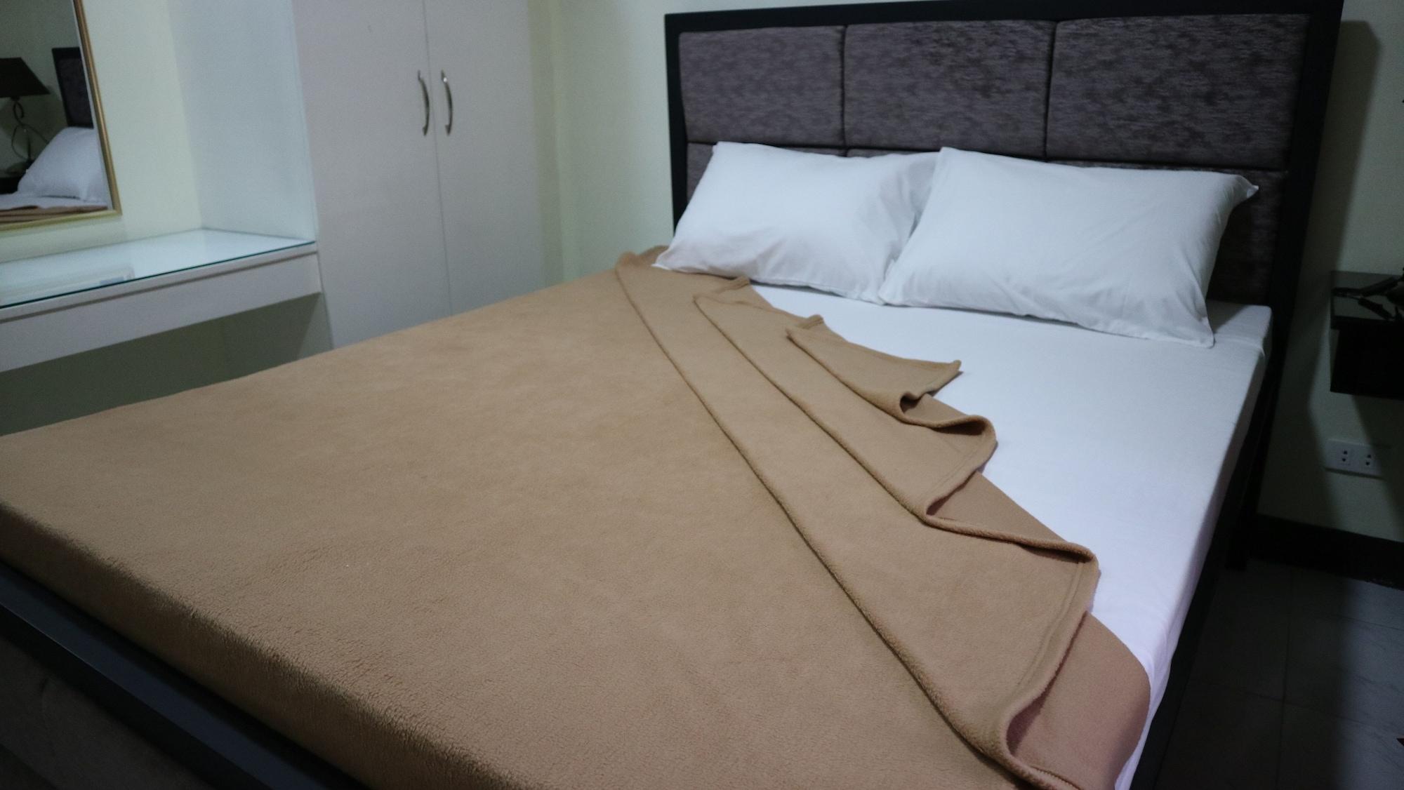 Doniti Suites And Events Place Mandaluyong Eksteriør bilde