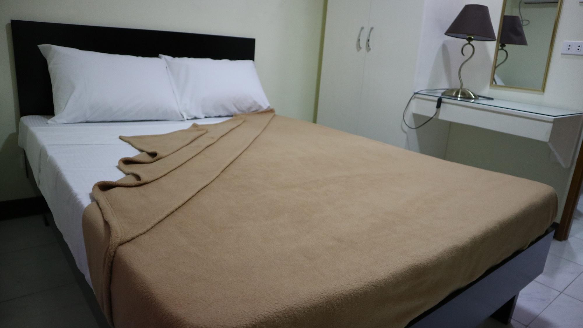 Doniti Suites And Events Place Mandaluyong Eksteriør bilde