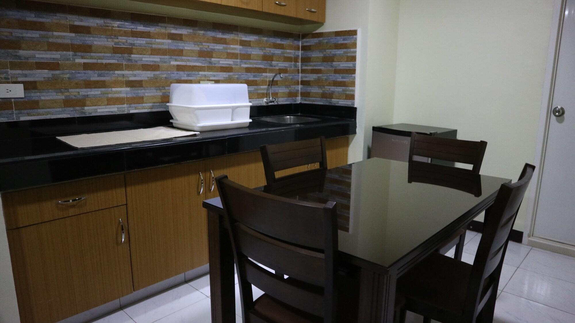 Doniti Suites And Events Place Mandaluyong Eksteriør bilde