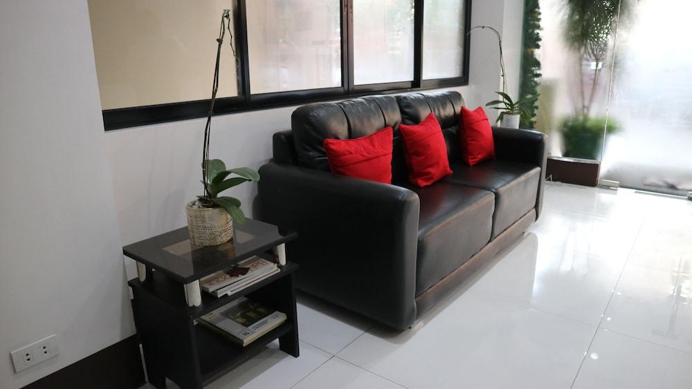 Doniti Suites And Events Place Mandaluyong Eksteriør bilde